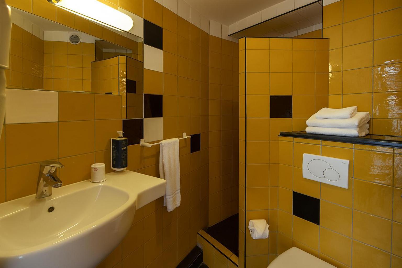 Hotel Walled Off Parigi